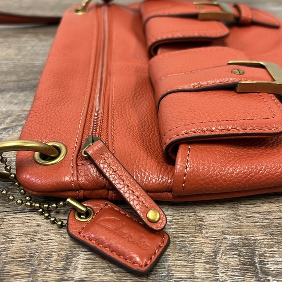 Clarks Pebbled Leather Crossbody Bag - Burnt Orange - Picture 2 of 10